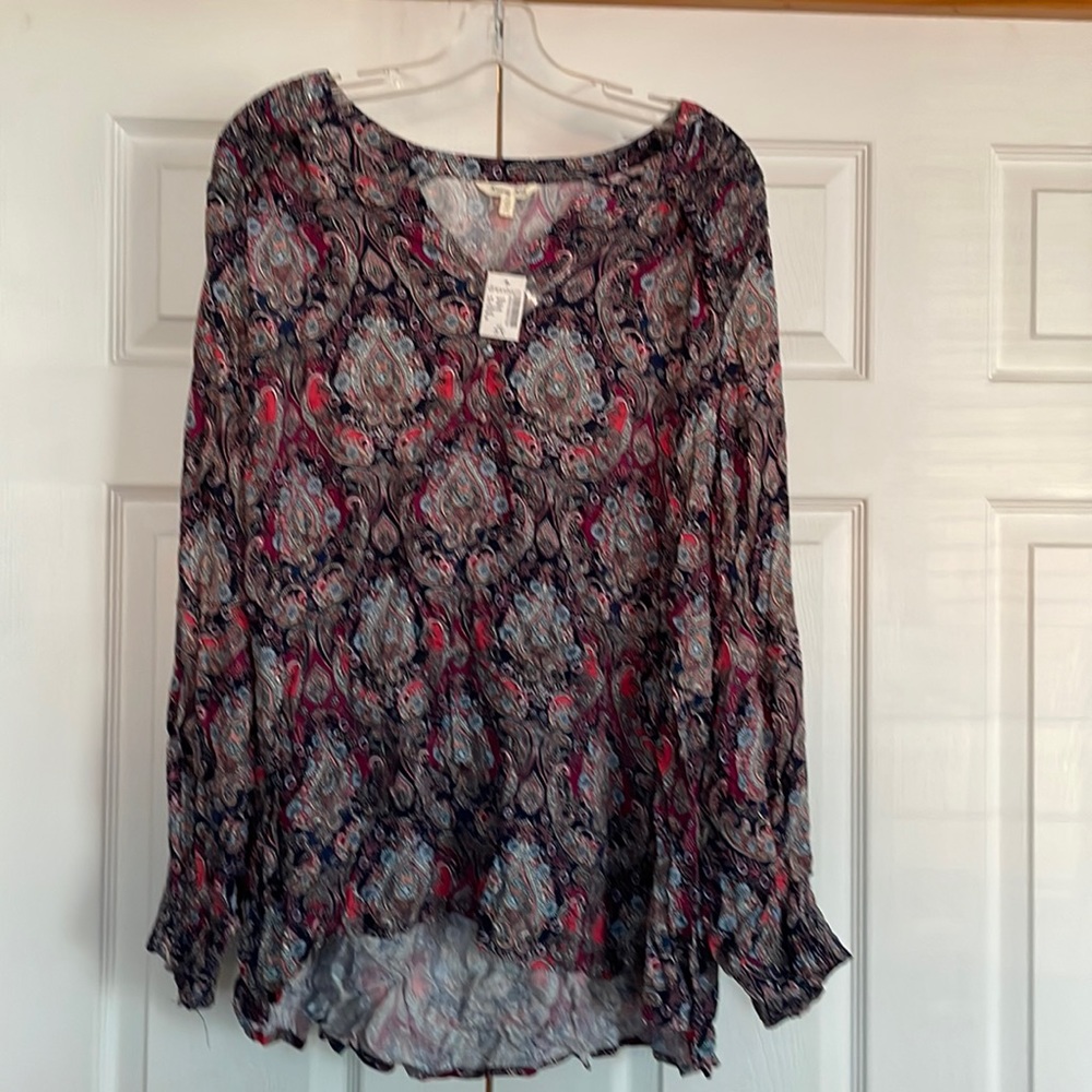 Krazy Kat multicolored top.